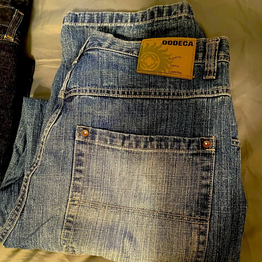 Distressed Men’s jeans